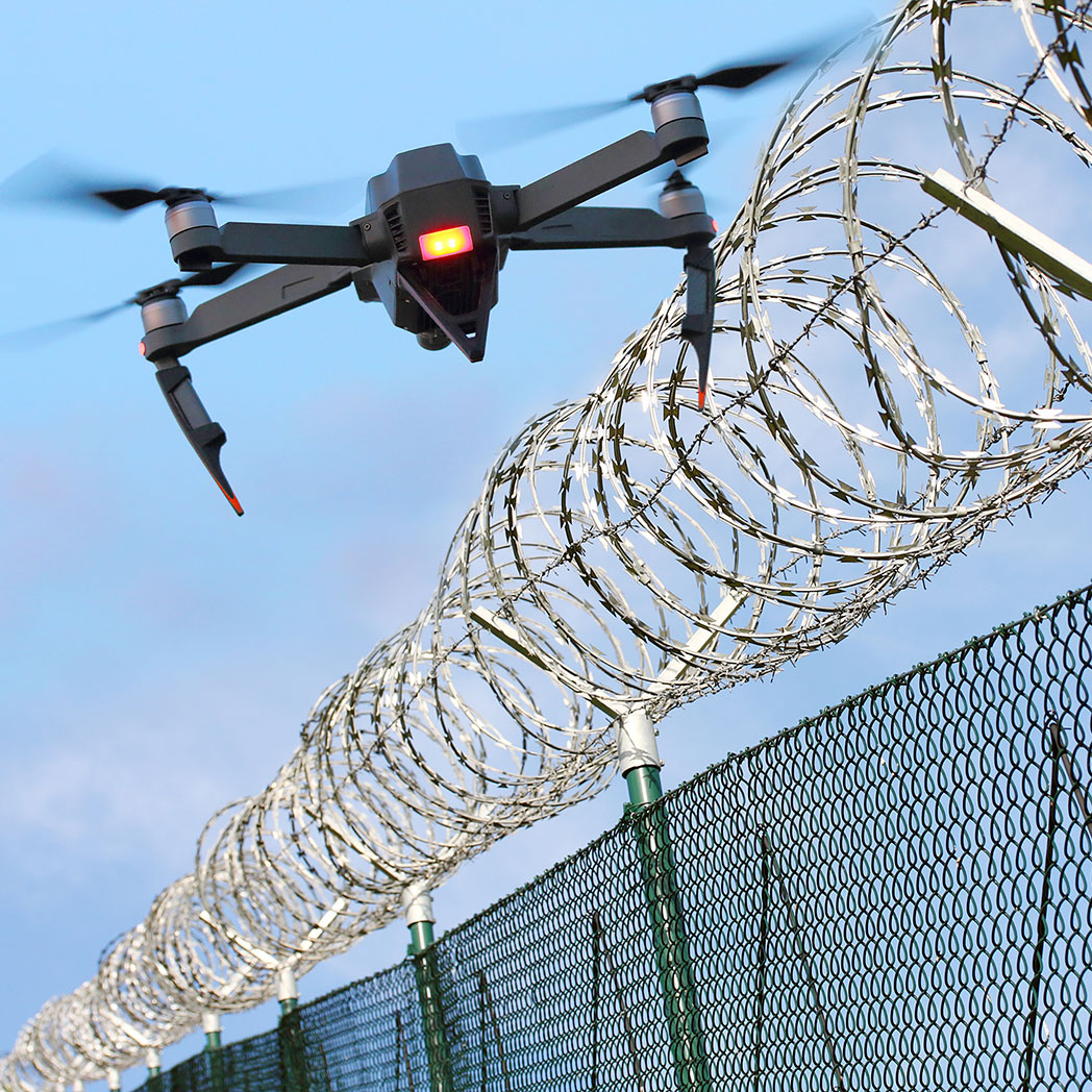 Drohnen werden immer mehr zur Überwachung und Aufklärung eingesetzt. Hier zeigen wir eine DJI Drohne